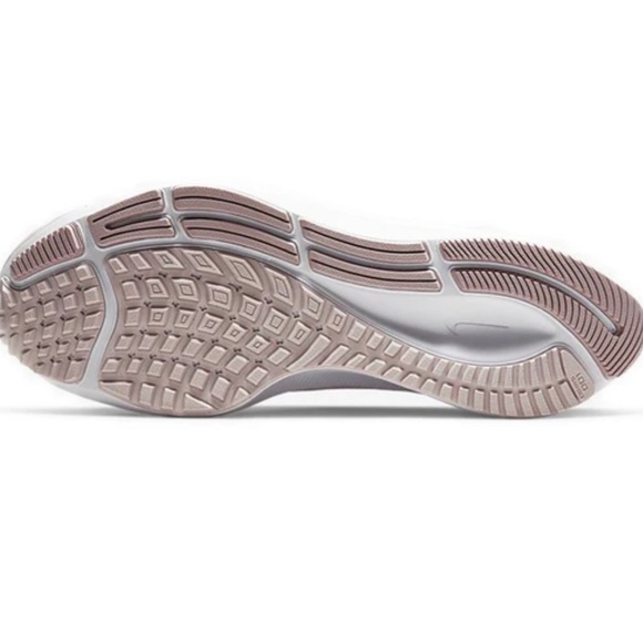 Nike Air Zoom Pegasus ‘Champagne’ - Picture 4 of 7